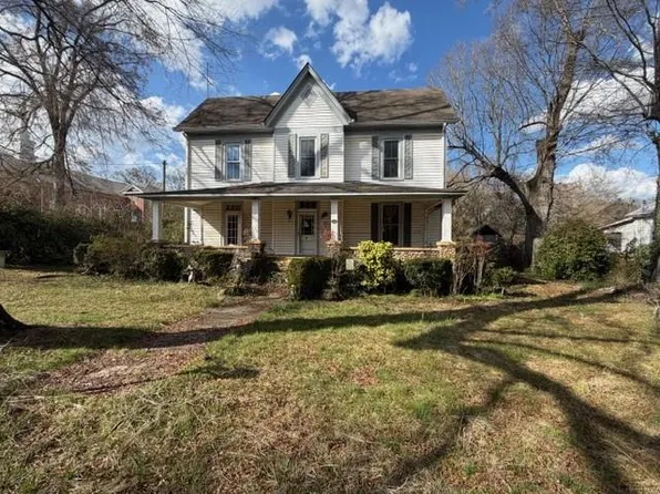 111 Summer St, Adairsville, GA 30103