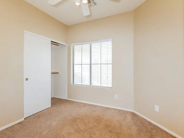 13425 W Gelding Dr — Photo 13