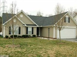 368 Mallard View Ln, Winston Salem, NC 27127
