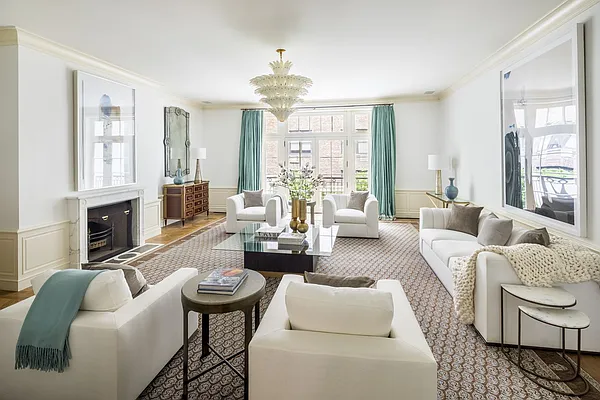 Sold by Compass | media 1