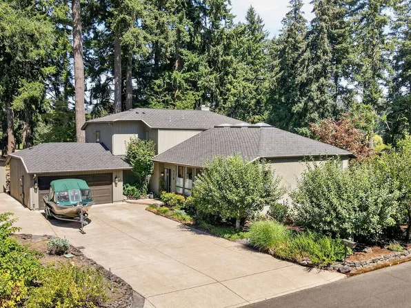 770 NE 31st Pl, Canby, OR 97013