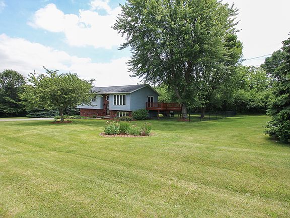 2nd image of 8175 Idlewood Dr