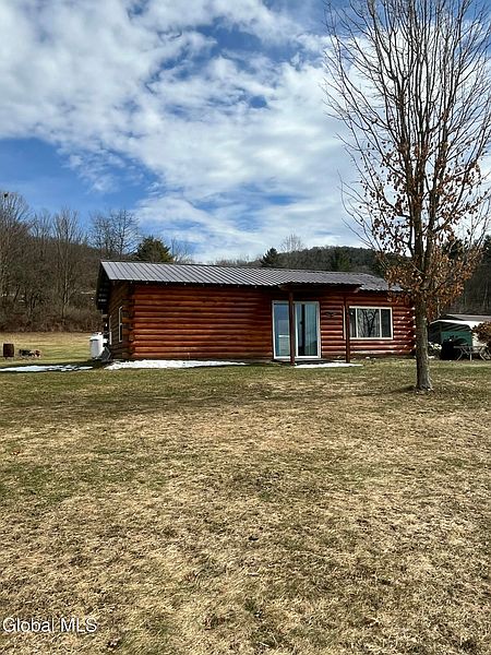 4th image of 47 Valley View Way