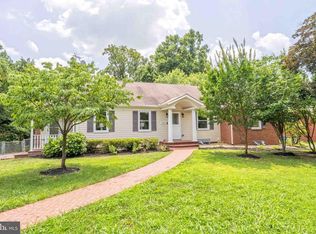 7035 Calamo St, Springfield, VA 22150