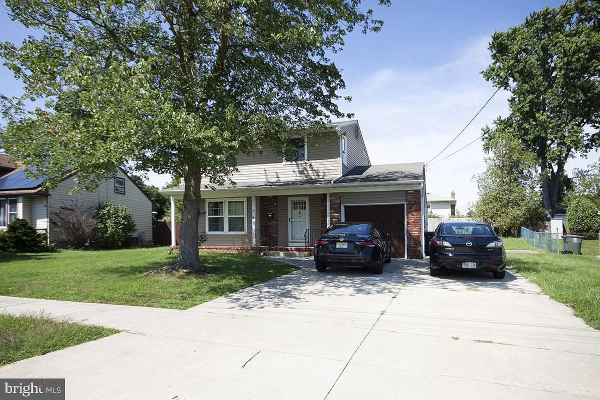 4 bed, 4.0 bath, 1714 sqft, $2,850 — Photo 1