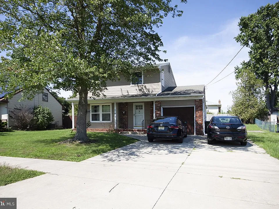 10 Sherwood Ln