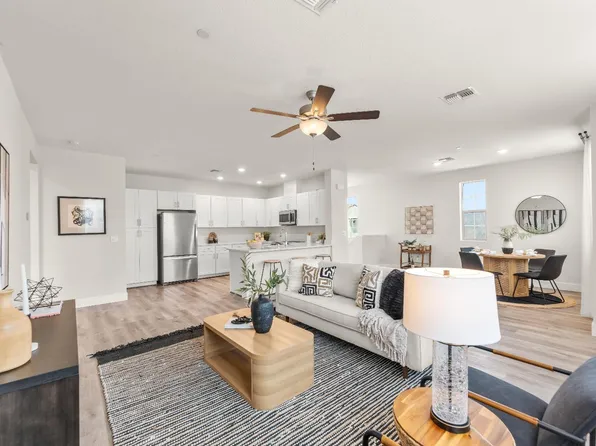 5301 E Commerce Way Unit 17104, Sacramento, CA 95835