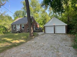 20190 Norwood Dr S, Southfield, MI 48075