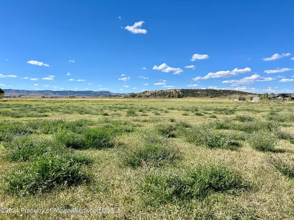 480 S Cross L Dr, Meeker, CO 81641
