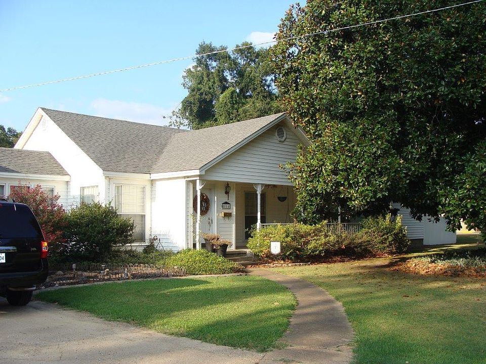 1st image of 814 Foster St