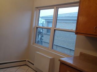 1500 N 1st Ave #2W, Melrose Park, IL
