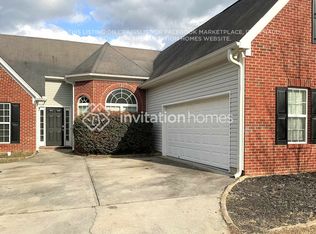 3828 Hawk Tail Rd, Loganville, GA 30052