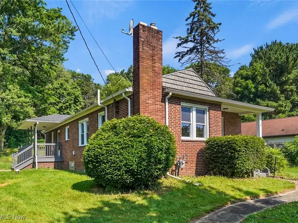 2206 Myersville Rd, Akron, OH 44312