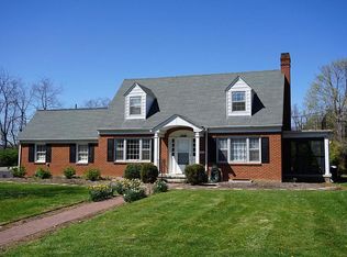 504 Monte Vista Dr, Blacksburg, VA 24060