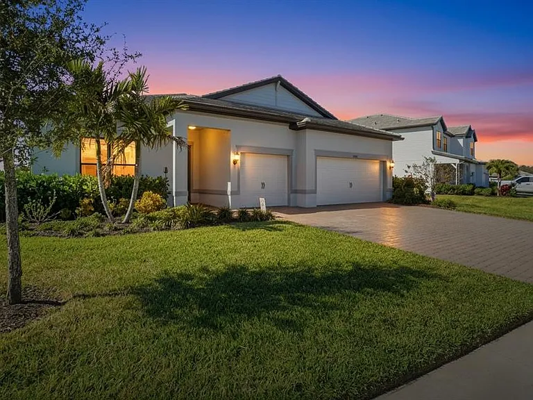 Pebble Ridge Dr — Photo 47