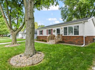 2249 E Watch Ave, Springfield, IL 62702