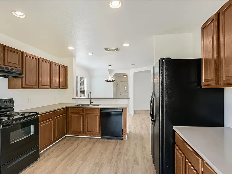 1628 Poppy Seed Ln — Photo 6