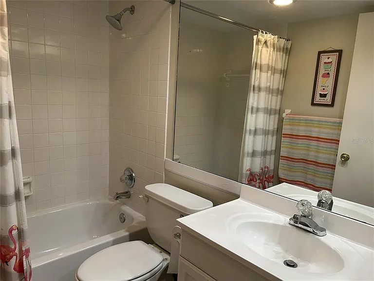 1316 Pasadena Ave S #202 — Photo 8