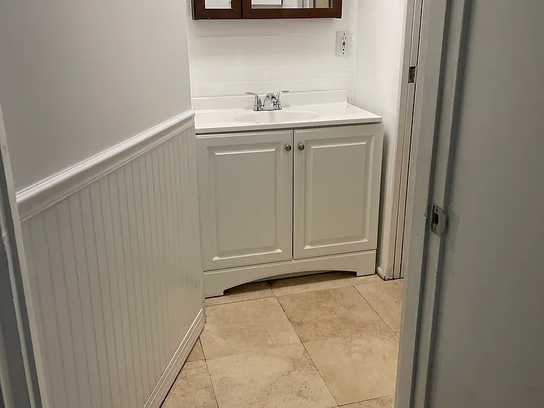 225 Avacado Ct — Photo 7