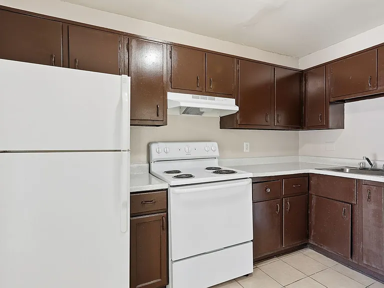 The Meadows Apartment Homes — Photo 18