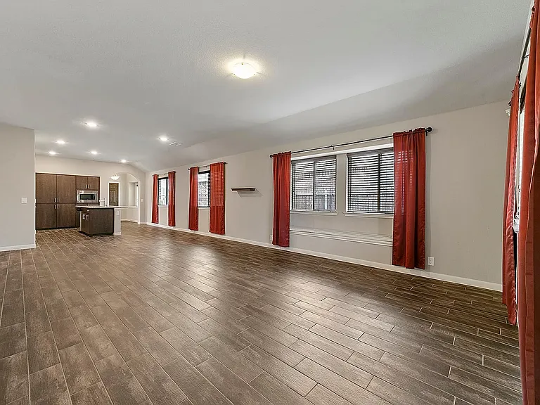 485 Harding Ln — Photo 38