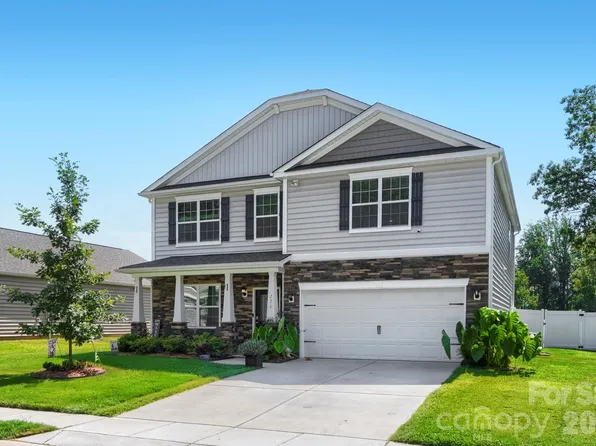 226 Autumn Sage Dr, Locust, NC 28097