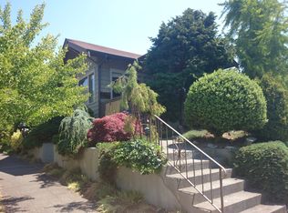 2716 9th Ave W, Seattle, WA 98119