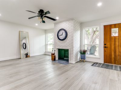 744 Diane Cir, Lewisville, TX, 75067