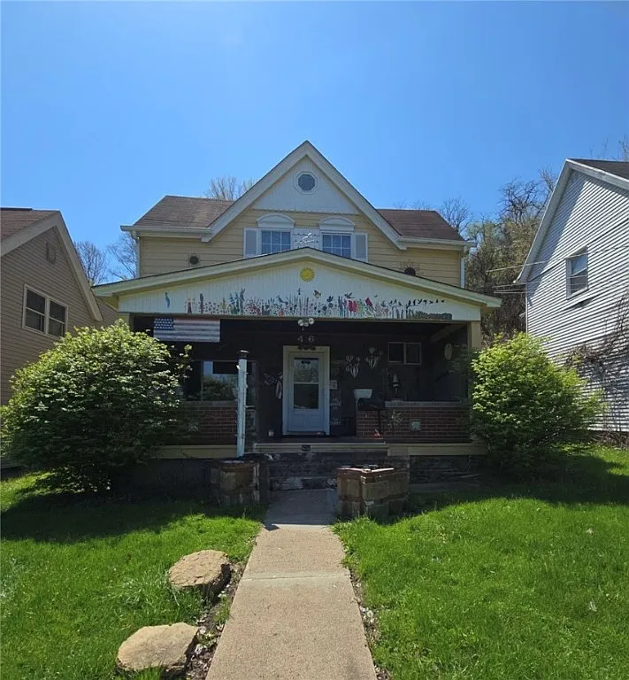 46 Sprague St photo 1