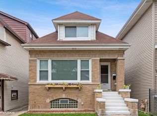 5118 W Berenice Ave, Chicago, IL 60641