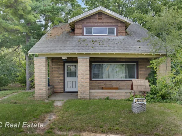4338 Williamson Rd, Saginaw, MI 48601