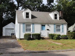 115 Gould Ave, Warwick, RI 02888