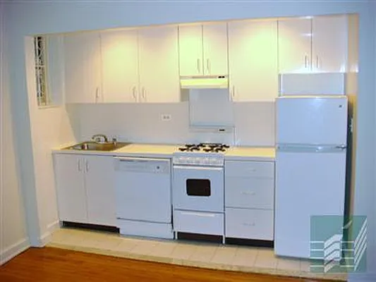 Rented by Argo Residential | media 10