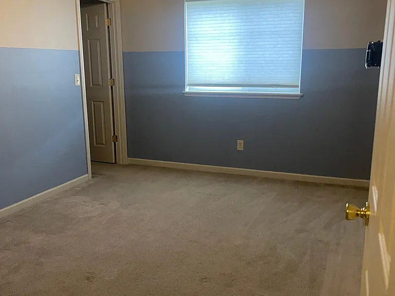 10260 Crossbow Ct — Photo 11