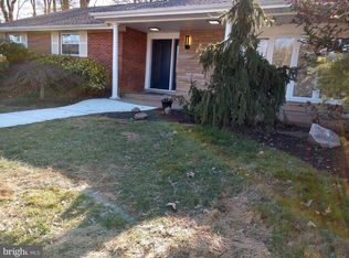 10 Laurel Ter, Cherry Hill, NJ 08002
