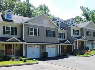 6 Murphys Ln, Shelton, CT 06484