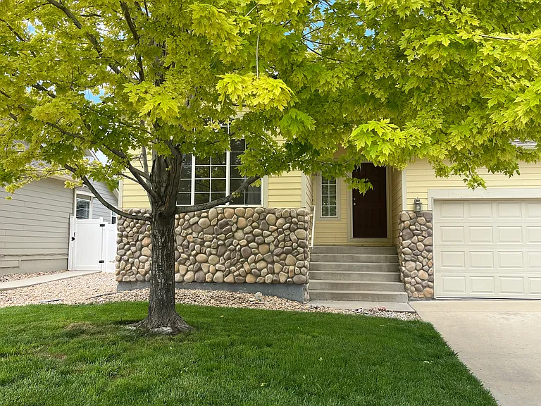 333 Green Teal Dr — Photo 3