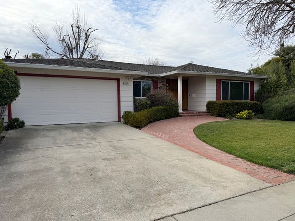 (undisclosed Address)