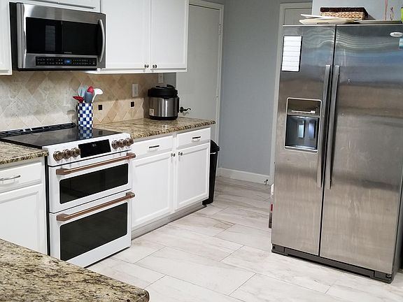 A very beautiful kitchen.