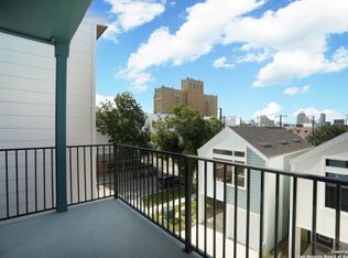 310 W Evergreen St #115, San Antonio, TX 78212