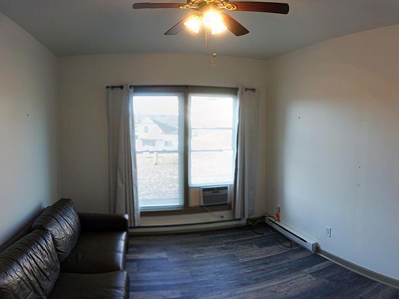 3rd image of 1700 N Michigan Ave APT 5