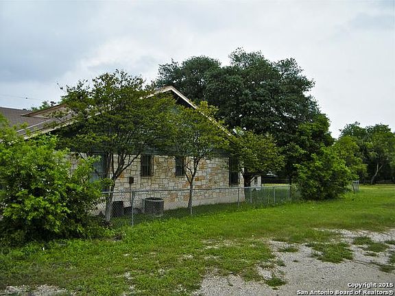 5th image of 3626 West Ave