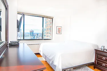 Rented by New York Residence