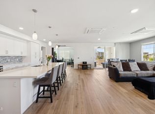 2800 Wagon Wheel Rd #304, Oxnard, CA 93036