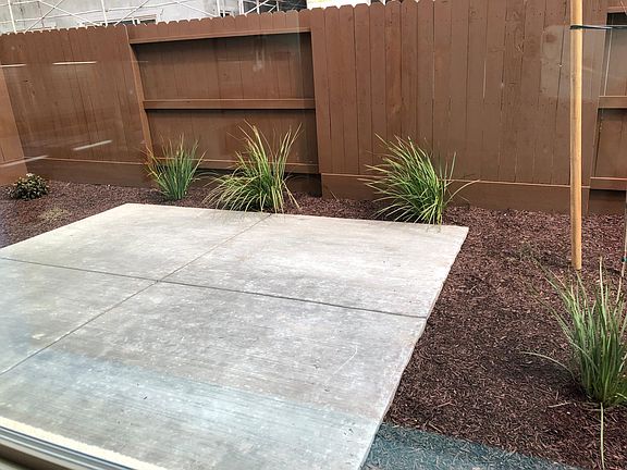 4th image of 3781 Po River Way