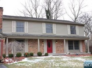 22615 Highbank Dr, Beverly Hills, MI 48025