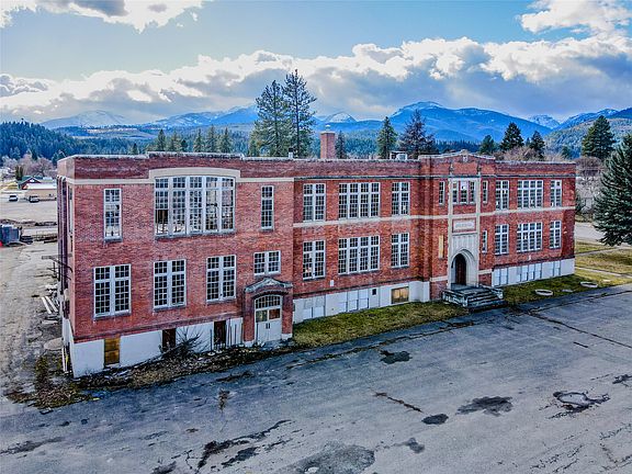 3rd image of 101 E Lincoln Blvd