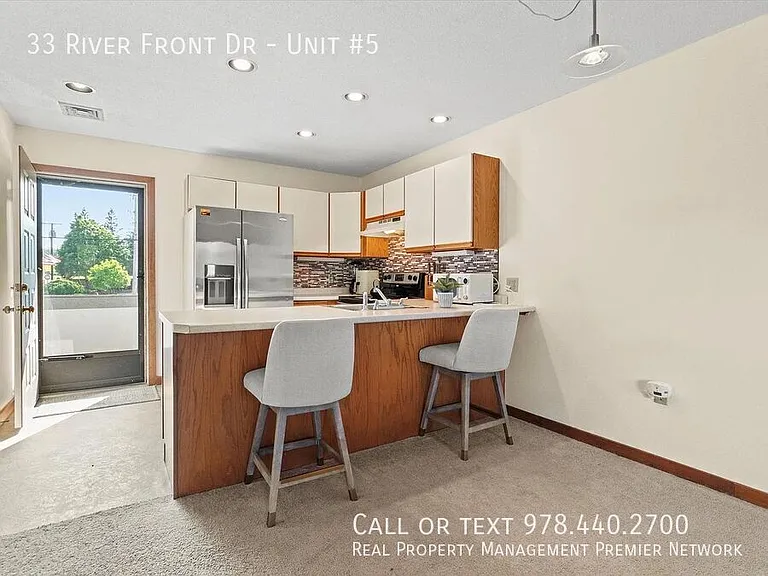 33 River Front Dr #5 — Photo 8