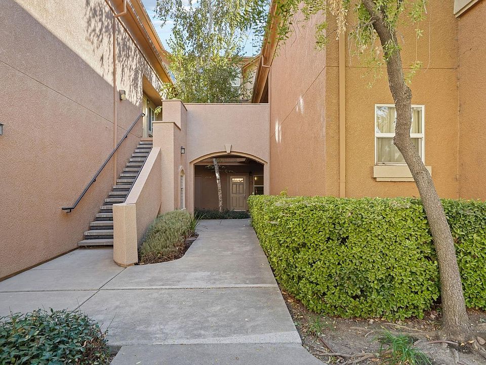 1st image of 1900 Danbrook Dr Unit 1117