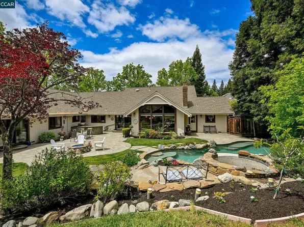 85 Trish Ct, Danville, CA 94506